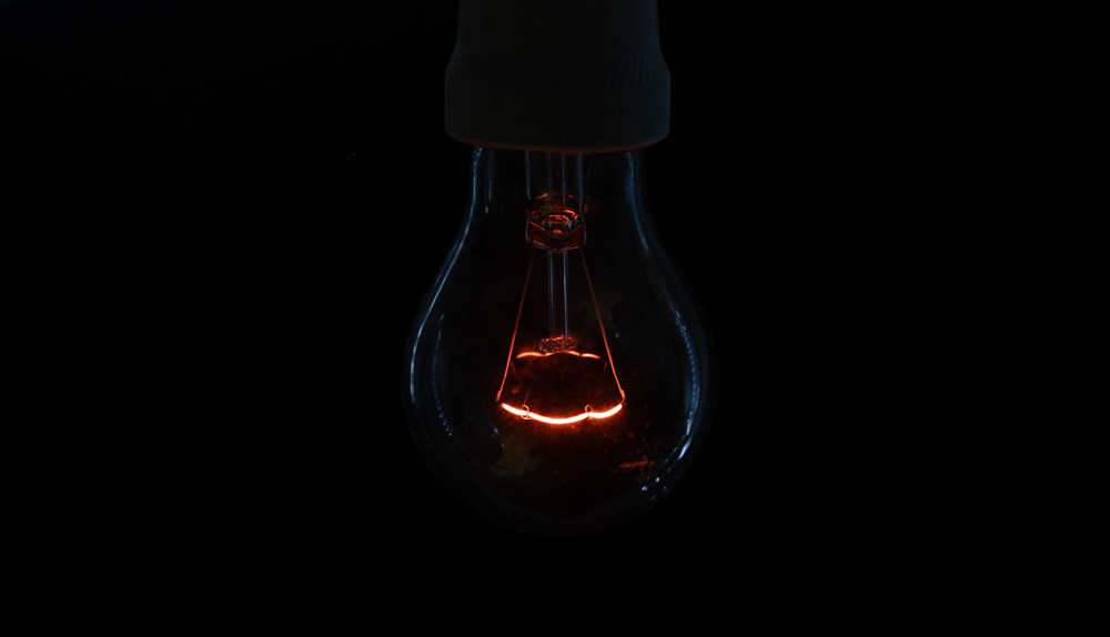 incandescent light bulb